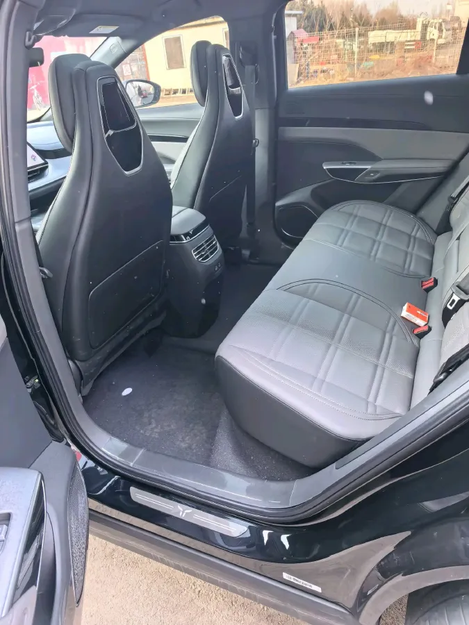 2025 HongQi TianGong 08 BEV 85KWH,autocango,china used car exporter,china ev exporter,chinese used car exporter,chinese used ev exporter