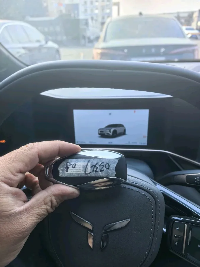 2025 HongQi TianGong 08 BEV 85KWH,autocango,china used car exporter,china ev exporter,chinese used car exporter,chinese used ev exporter