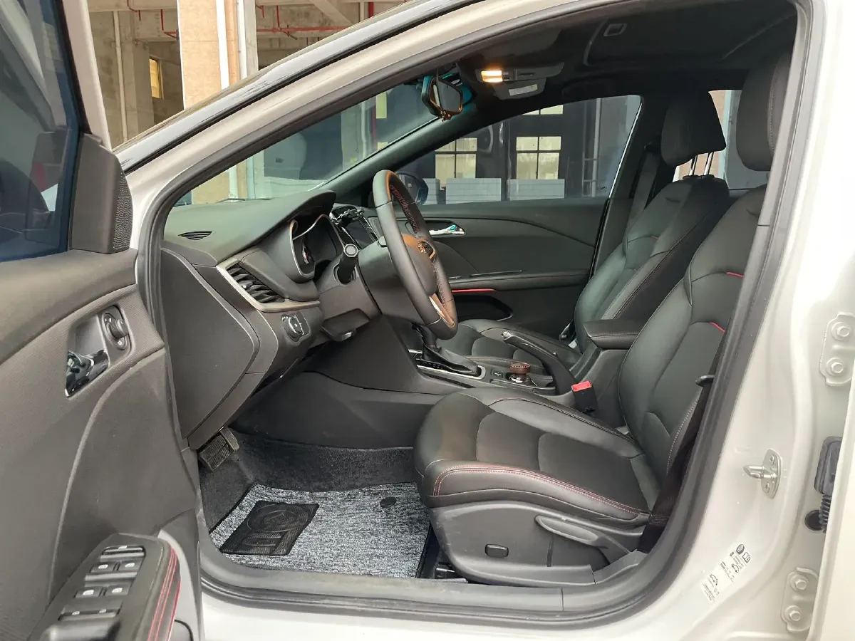 2019 Chevrolet Monza 1.3T 163HP L3 6AT,autocango,china used car exporter,china ev exporter,chinese used car exporter,chinese used ev exporter