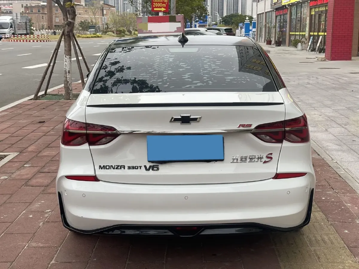 2019 Chevrolet Monza 1.3T 163HP L3 6AT,autocango,china used car exporter,china ev exporter,chinese used car exporter,chinese used ev exporter