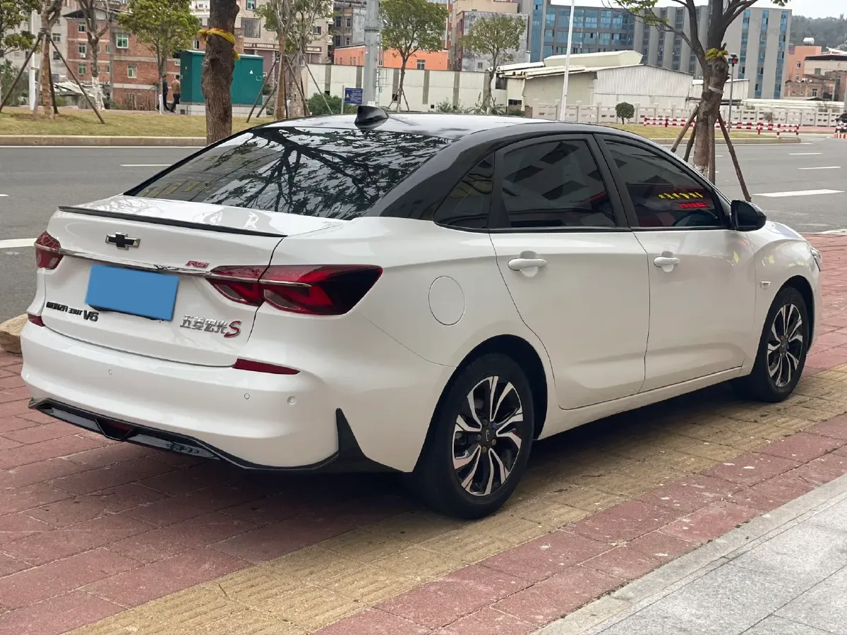 2019 Chevrolet Monza 1.3T 163HP L3 6AT,autocango,china used car exporter,china ev exporter,chinese used car exporter,chinese used ev exporter