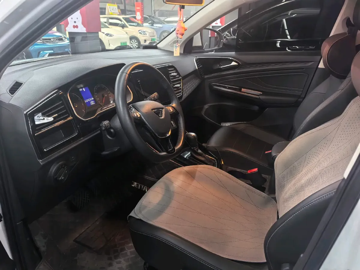 2022 Jetta VS5 1.4T 150HP L4 6AT,autocango,china used car exporter,china ev exporter,chinese used car exporter,chinese used ev exporter