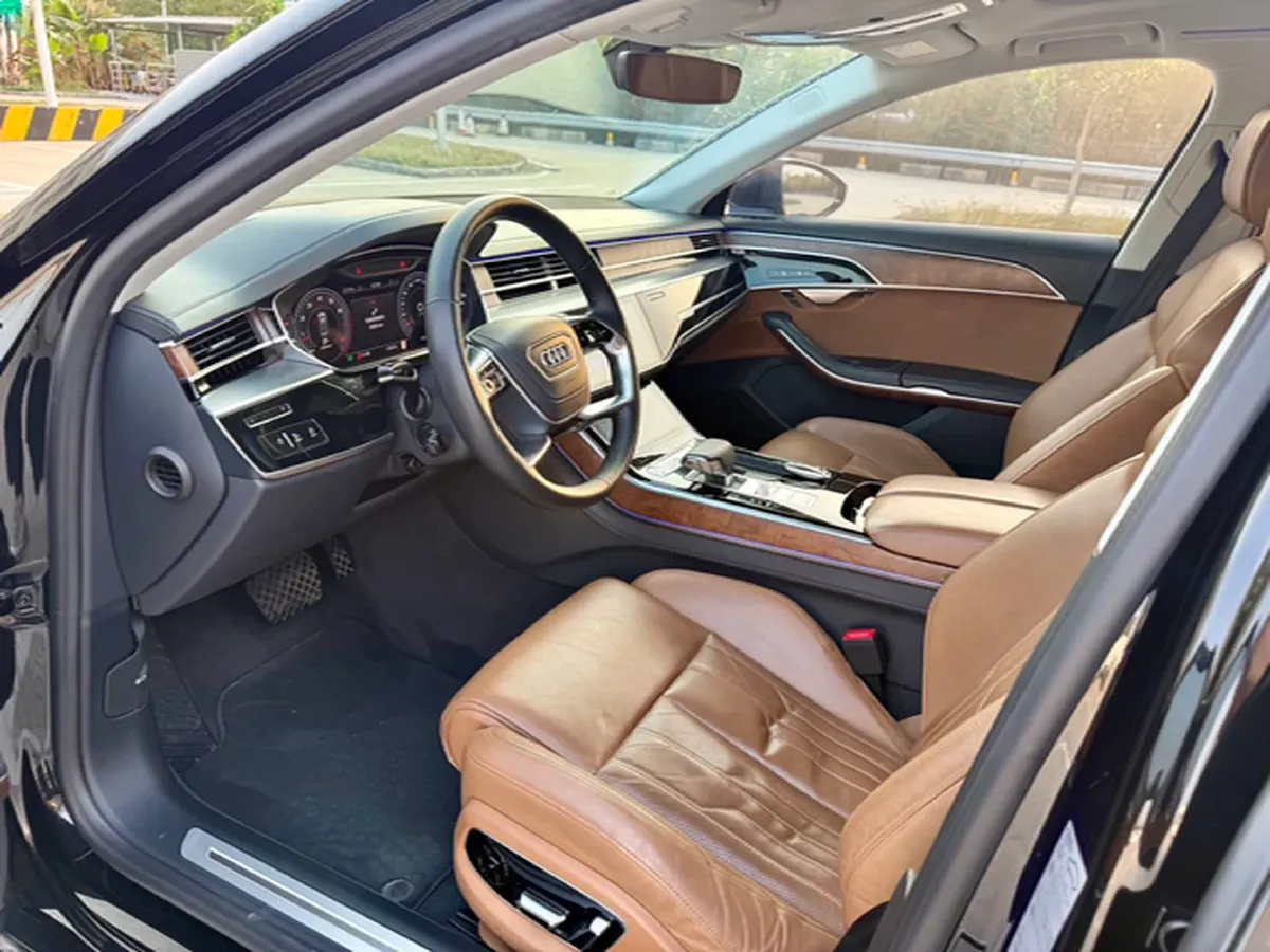 2019 Audi A8 3.0T 340HP V6 8AT,autocango,china used car exporter,china ev exporter,chinese used car exporter,chinese used ev exporter
