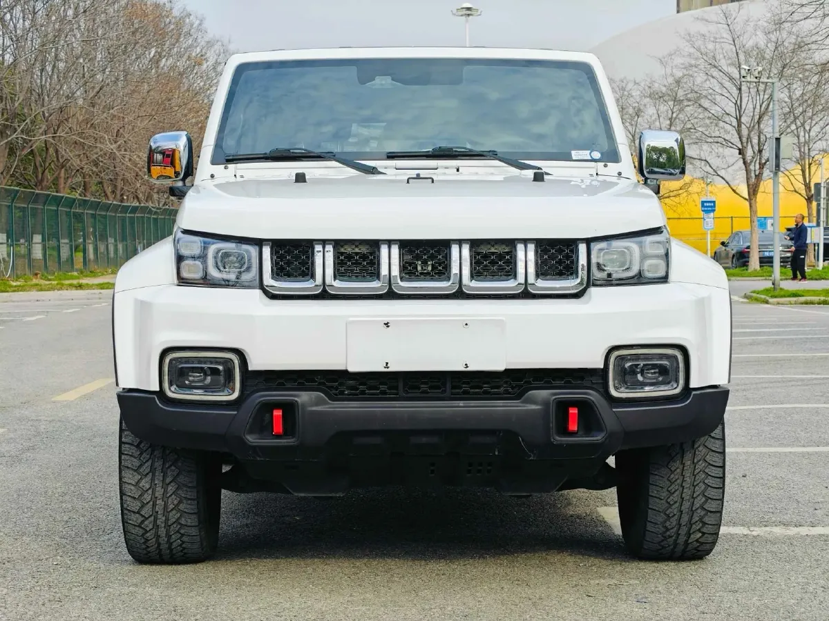 2023 Beijing BJ40 2.0T 224HP L4 8AT,autocango,china used car exporter,china ev exporter,chinese used car exporter,chinese used ev exporter
