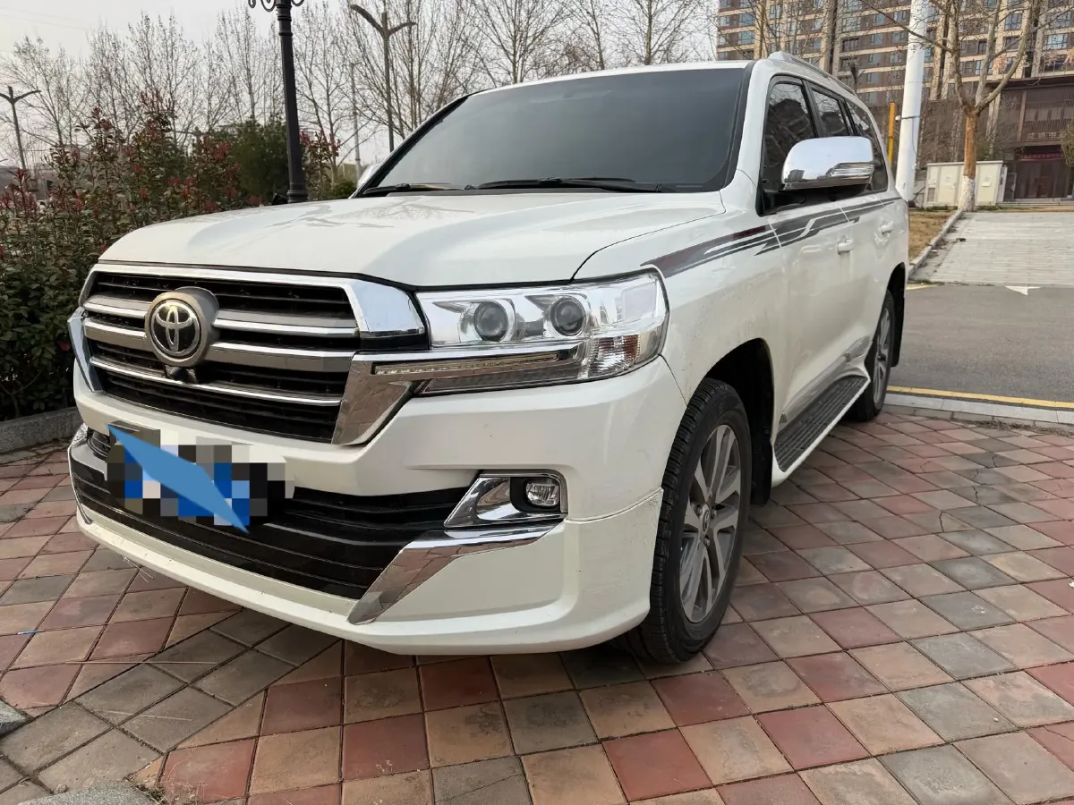 2019 Chevrolet Trax 1.0T 125HP L3 6AT,autocango,china used car exporter,china ev exporter,chinese used car exporter,chinese used ev exporter