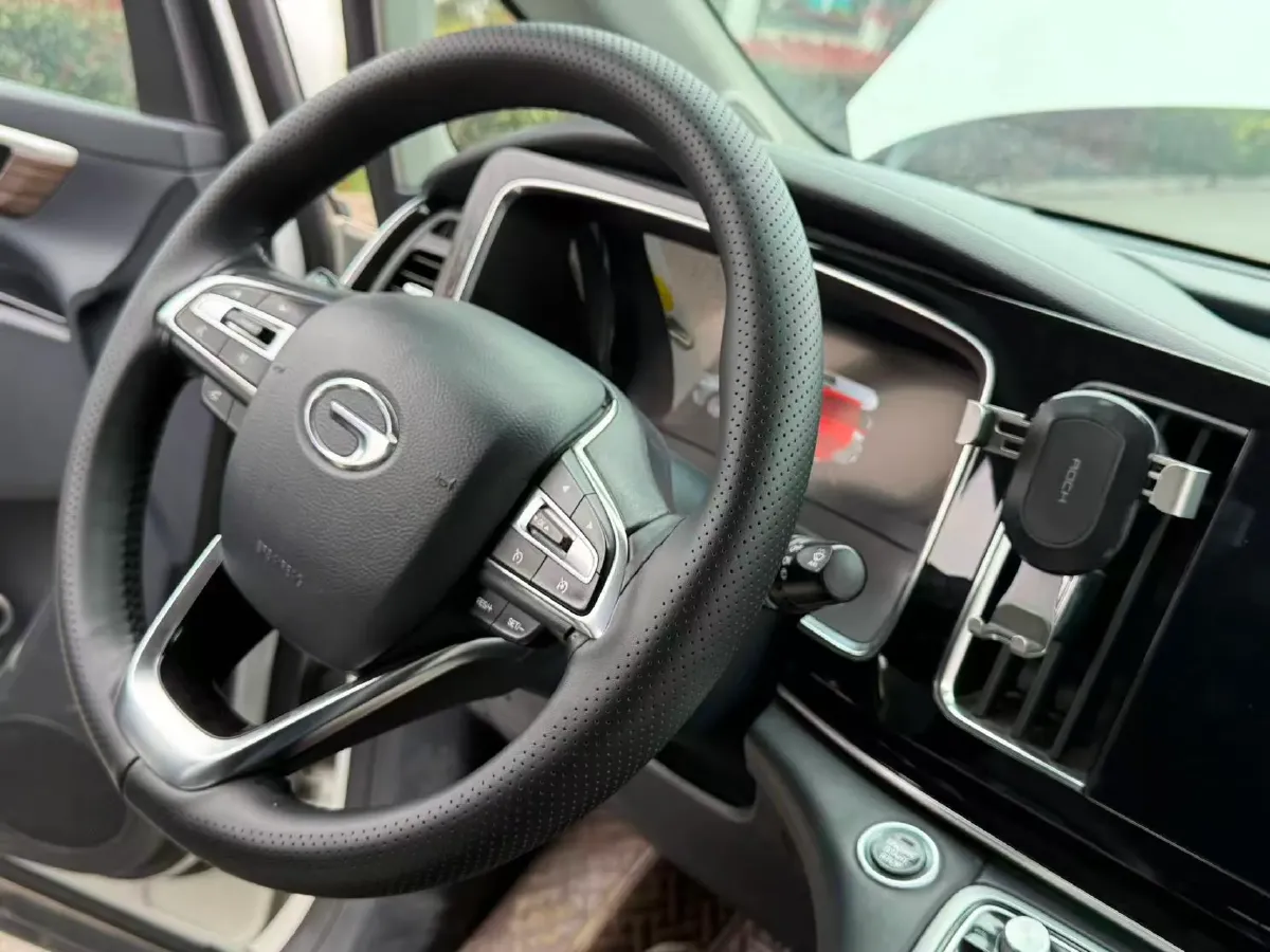 2021 GAC Trumpchi M8 2.0T 252HP L4 8AT,autocango,china used car exporter,china ev exporter,chinese used car exporter,chinese used ev exporter