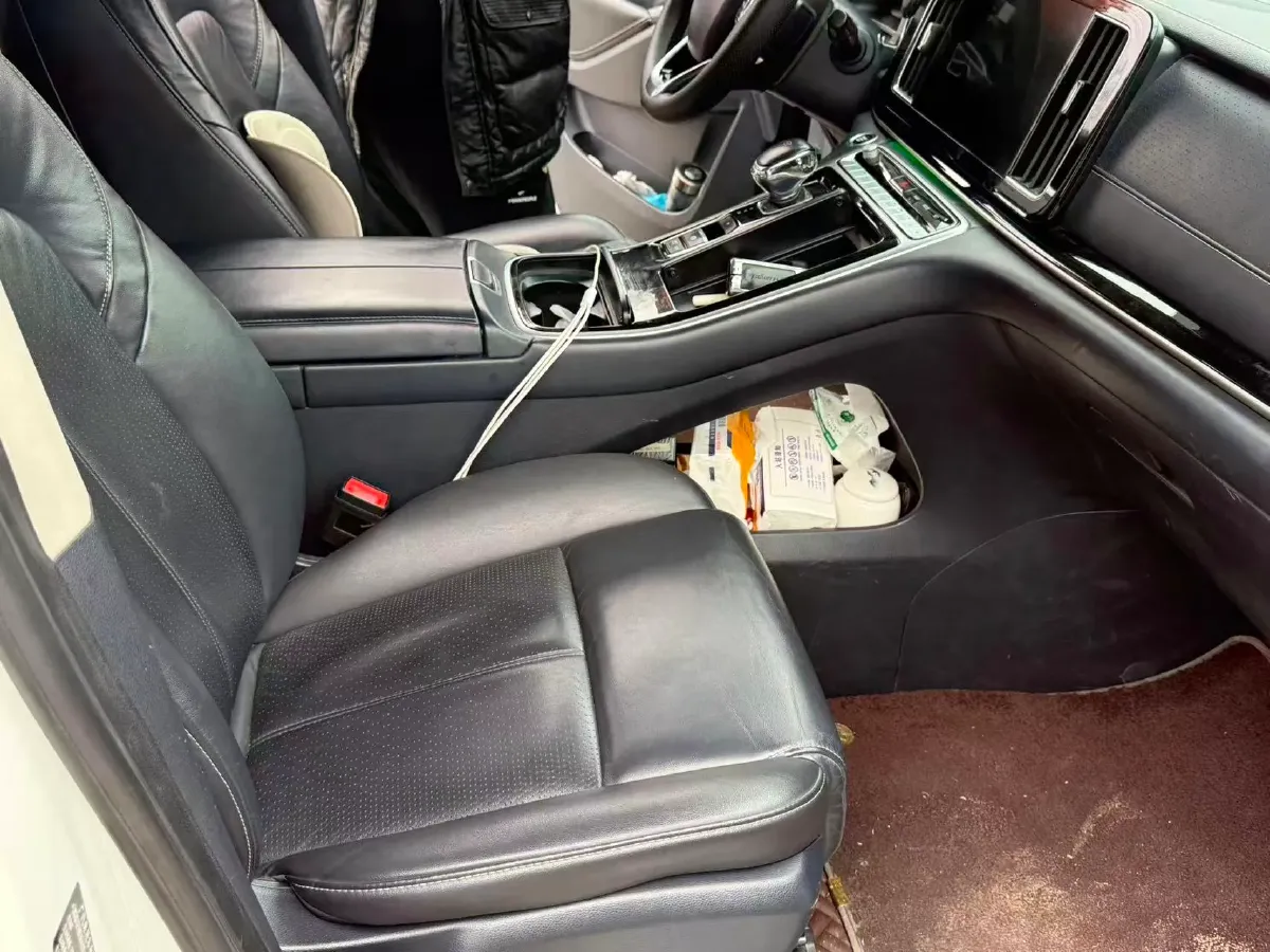 2021 GAC Trumpchi M8 2.0T 252HP L4 8AT,autocango,china used car exporter,china ev exporter,chinese used car exporter,chinese used ev exporter