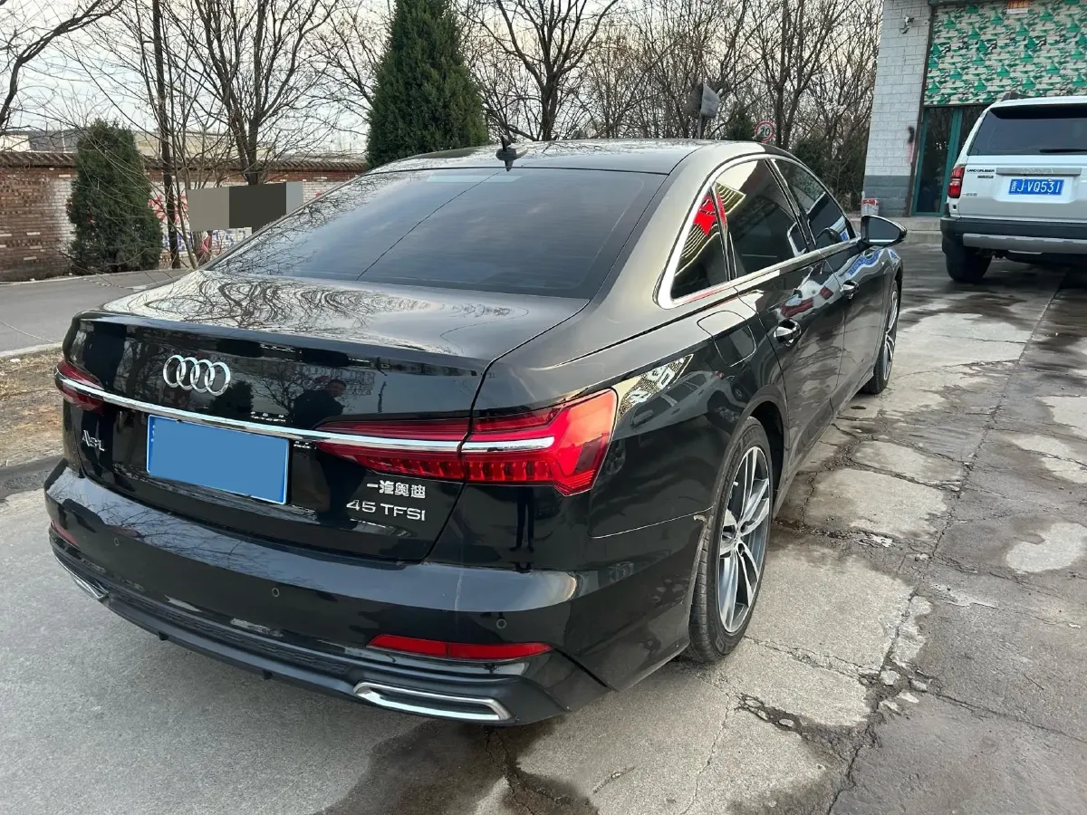 2020 Audi A6L 2.0T 190HP L4 7DCT,autocango,china used car exporter,china ev exporter,chinese used car exporter,chinese used ev exporter