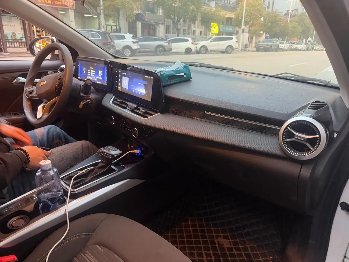 2022 Chevrolet Monza 1.5L 113HP L4 6AT,autocango,china used car exporter,china ev exporter,chinese used car exporter,chinese used ev exporter