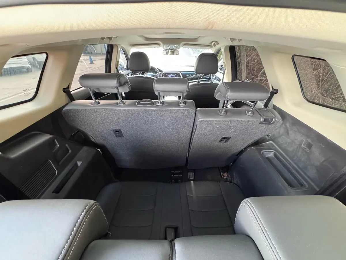 2019 Jetour X90 1.6T 197HP L4 7DCT,autocango,china used car exporter,china ev exporter,chinese used car exporter,chinese used ev exporter