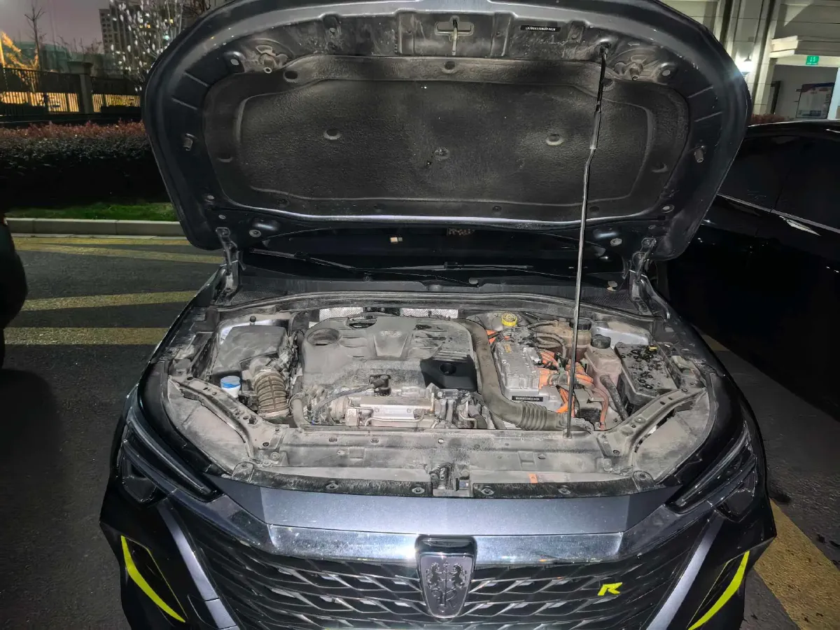 2020 Roewe i6 MAX 1.5T 169HP L4 AMT PHEV,autocango,china used car exporter,china ev exporter,chinese used car exporter,chinese used ev exporter