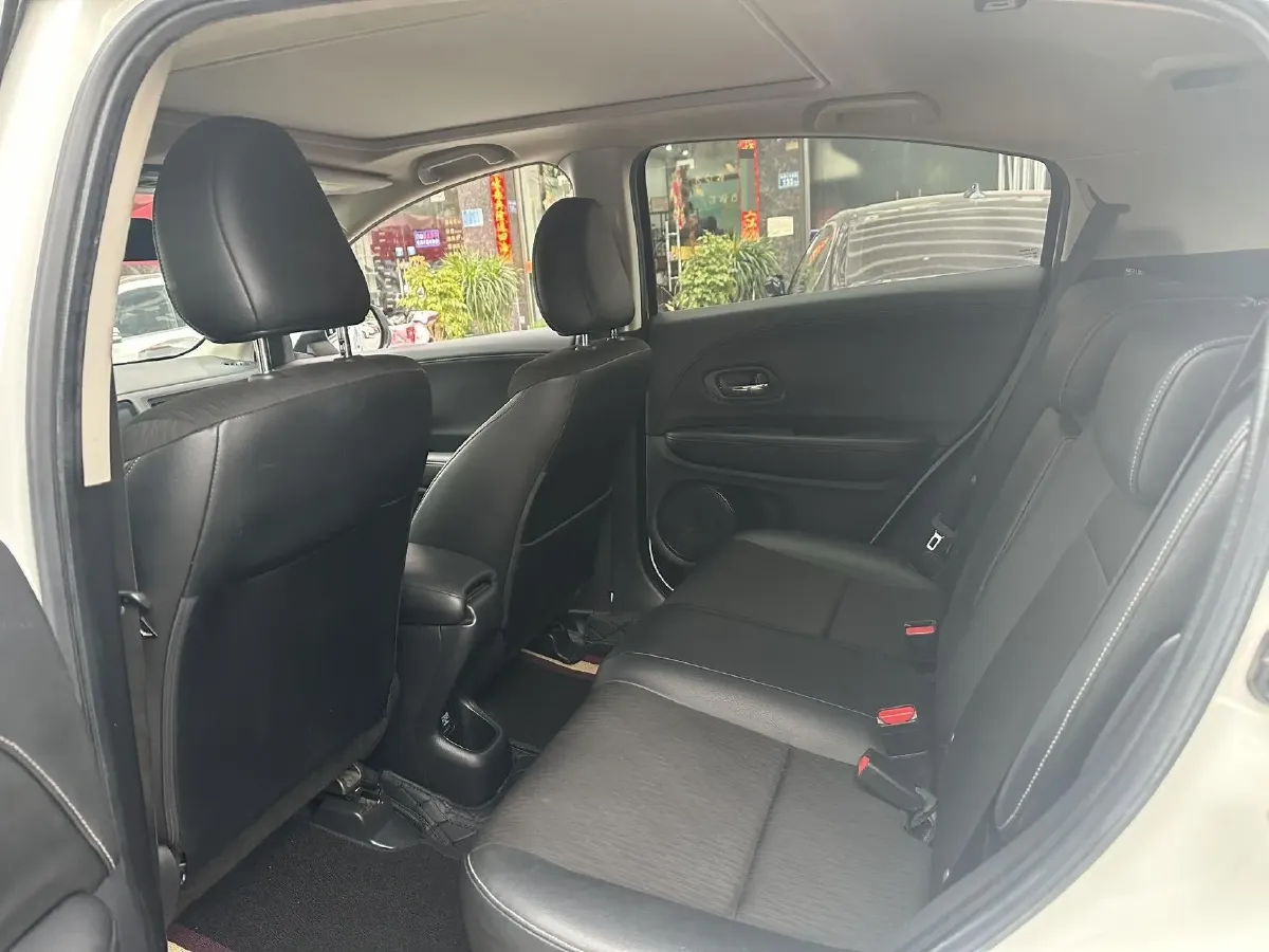 2020 Honda Vezel 1.5T 177HP L4 CVT,autocango,china used car exporter,china ev exporter,chinese used car exporter,chinese used ev exporter