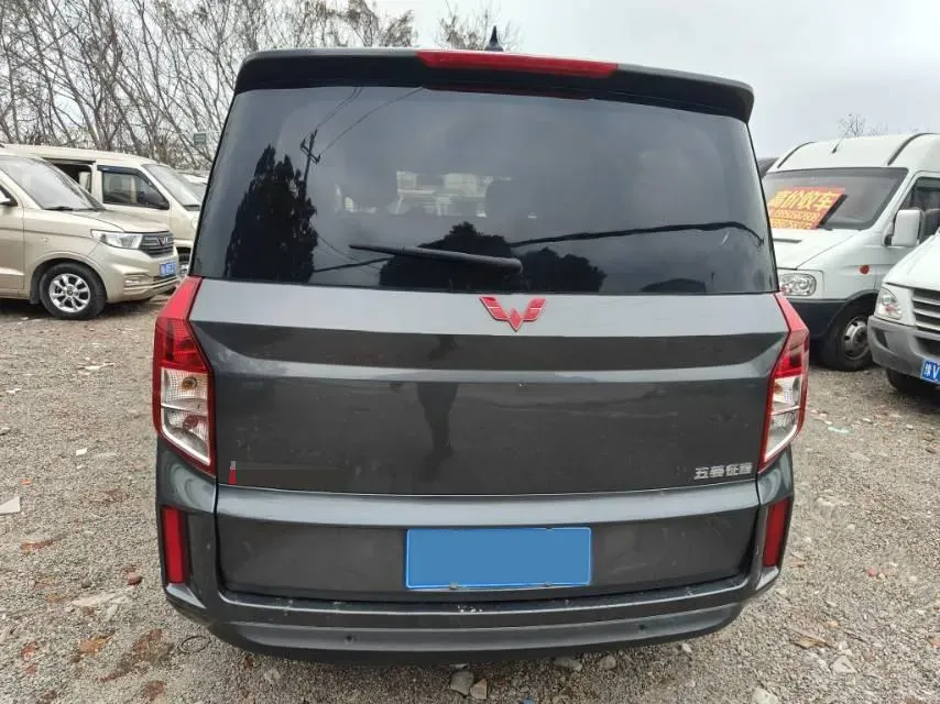 2021 WuLing ZhengChen 1.5T 147HP L4 6MT,autocango,china used car exporter,china ev exporter,chinese used car exporter,chinese used ev exporter