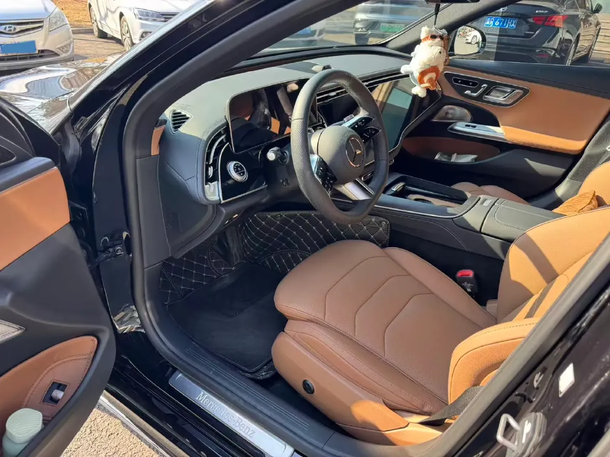 2025 Mercedes-Benz E Class 2.0T 258HP L4 9AT,autocango,china used car exporter,china ev exporter,chinese used car exporter,chinese used ev exporter
