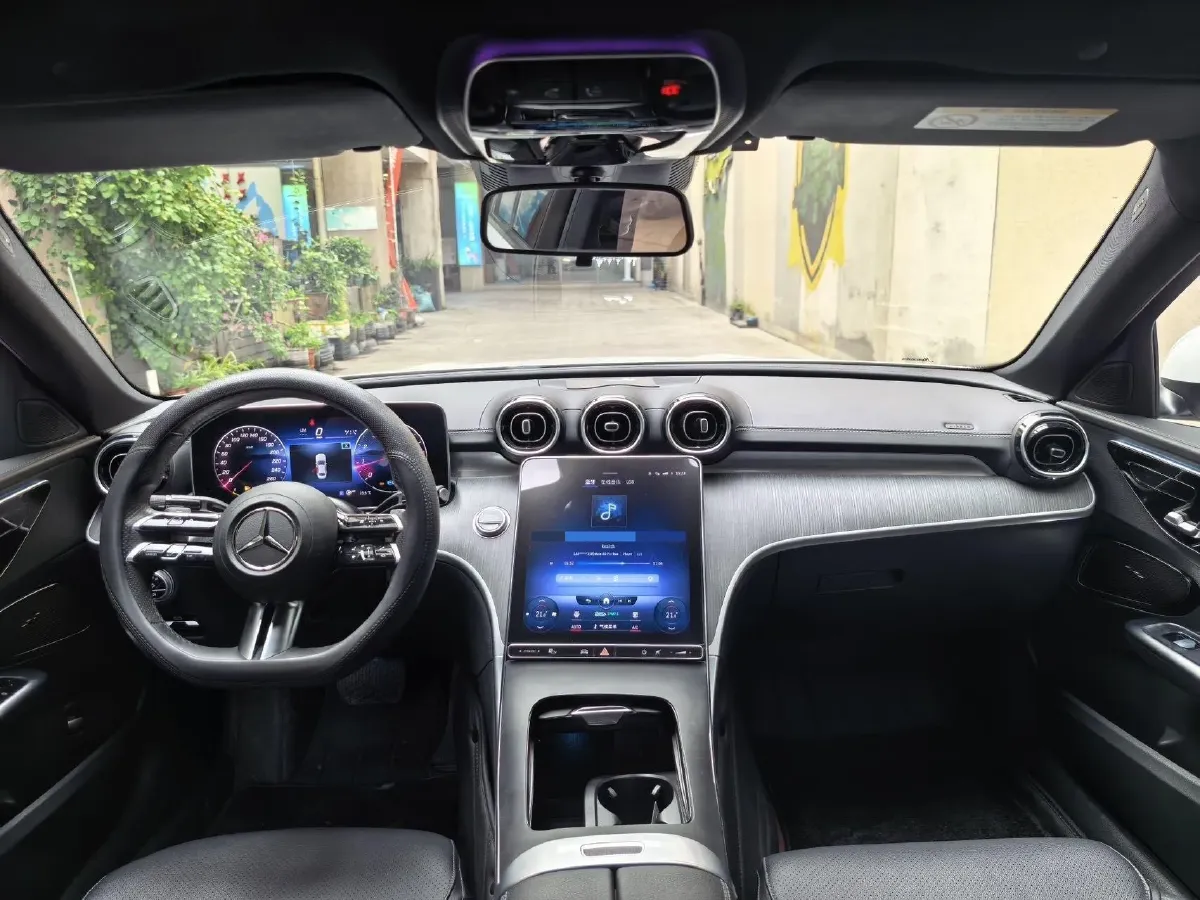 2022 Mercedes-Benz C Class 1.5T 170HP L4 9AT,autocango,china used car exporter,china ev exporter,chinese used car exporter,chinese used ev exporter