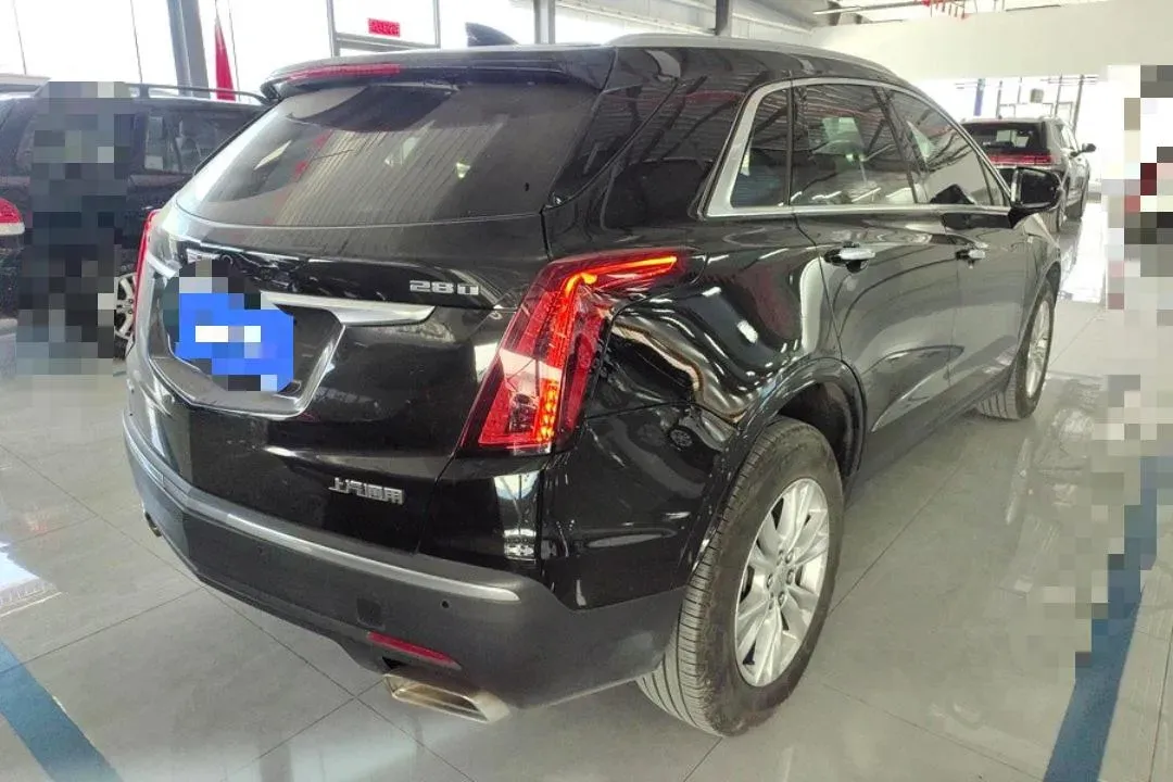 2021 Cadillac XT5 2.0T 237HP L4 9AT,autocango,china used car exporter,china ev exporter,chinese used car exporter,chinese used ev exporter