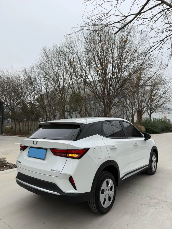 2026 WuLing XingChi 1.5L 99HP L4 6MT,autocango,china used car exporter,china ev exporter,chinese used car exporter,chinese used ev exporter