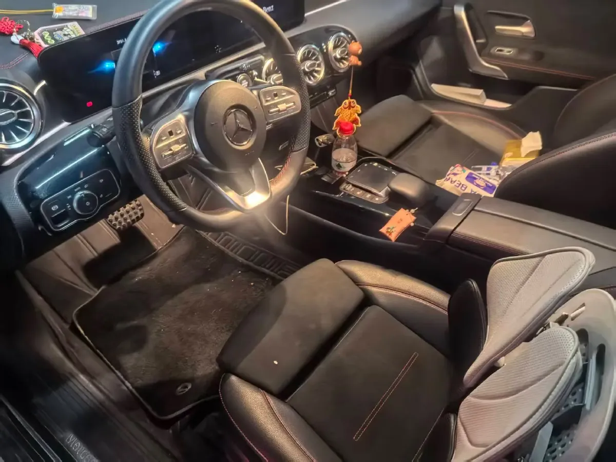 2021 Mercedes-Benz CLA Class 1.3T 163HP L4 7DCT,autocango,china used car exporter,china ev exporter,chinese used car exporter,chinese used ev exporter