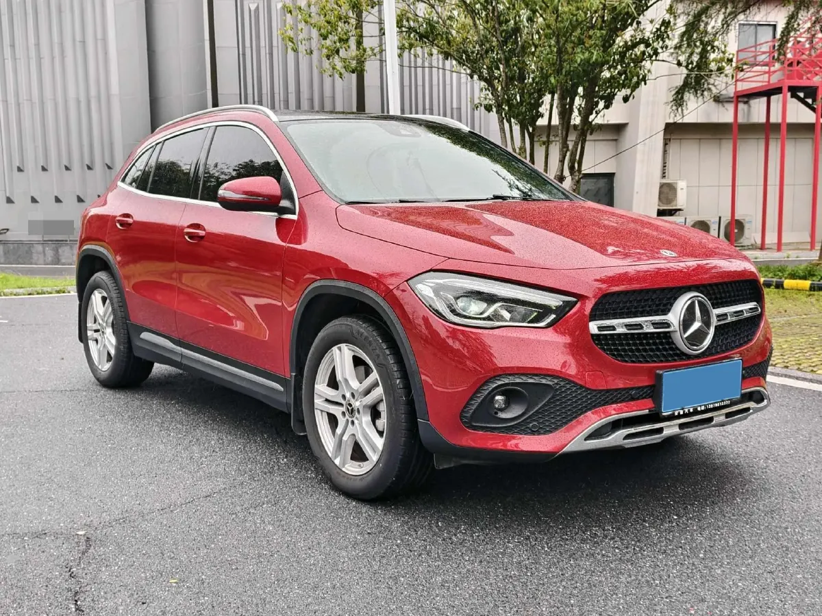 2023 Mercedes-Benz GLA Class 1.3T 163HP L4 7DCT,autocango,china used car exporter,china ev exporter,chinese used car exporter,chinese used ev exporter