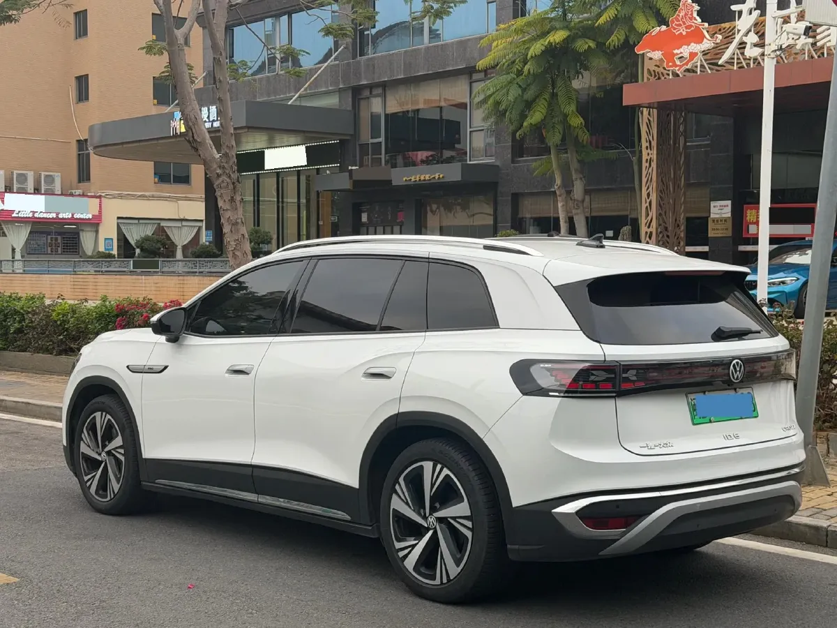 2021 Volkswagen ID.6 Crozz BEV 84.8KWH,autocango,china used car exporter,china ev exporter,chinese used car exporter,chinese used ev exporter