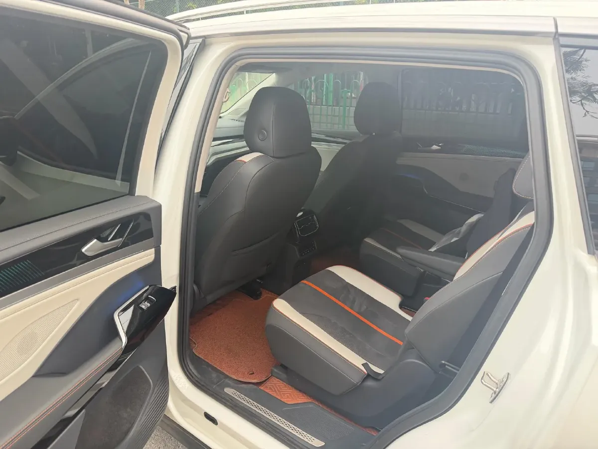 2021 Volkswagen ID.6 Crozz BEV 84.8KWH,autocango,china used car exporter,china ev exporter,chinese used car exporter,chinese used ev exporter