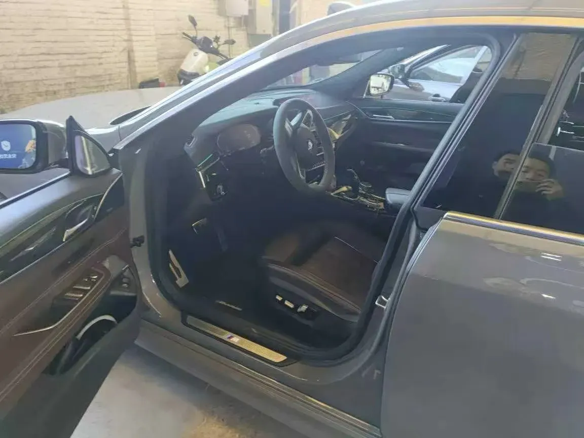 2021 BMW 6 Series GT 2.0T 258HP L4 8AT,autocango,china used car exporter,china ev exporter,chinese used car exporter,chinese used ev exporter