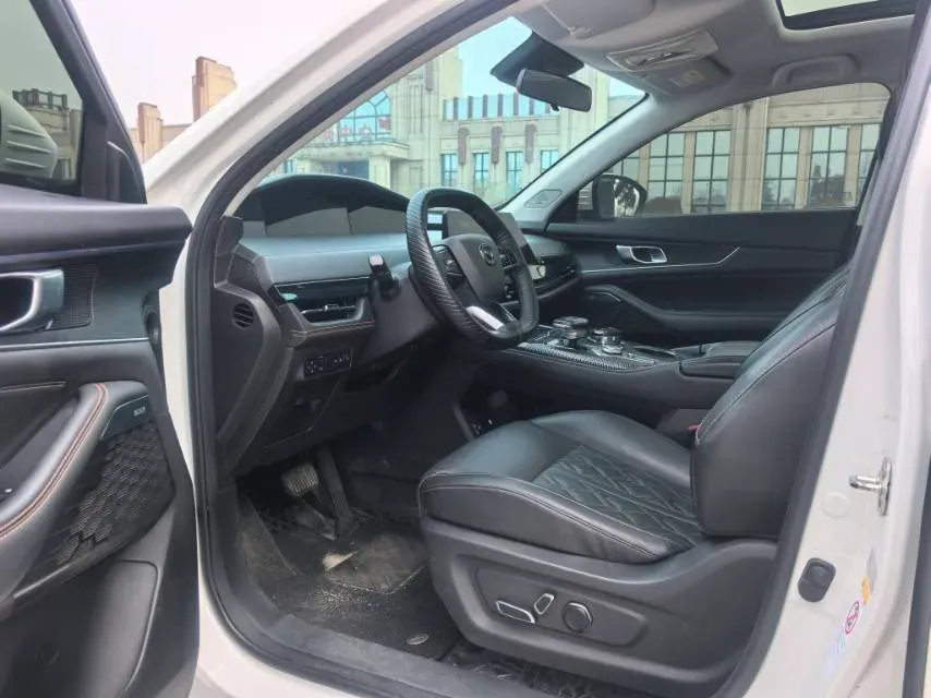 2021 ChangAn UNI-K 2.0T 233HP L4 8AT,autocango,china used car exporter,china ev exporter,chinese used car exporter,chinese used ev exporter