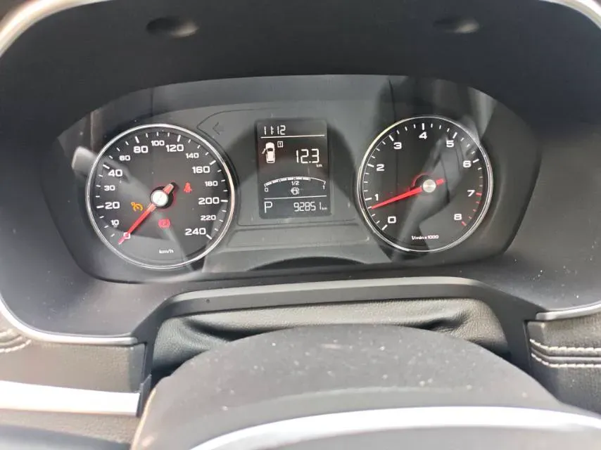 2019 Roewe i6 1.5T 169HP L4 7DCT,autocango,china used car exporter,china ev exporter,chinese used car exporter,chinese used ev exporter