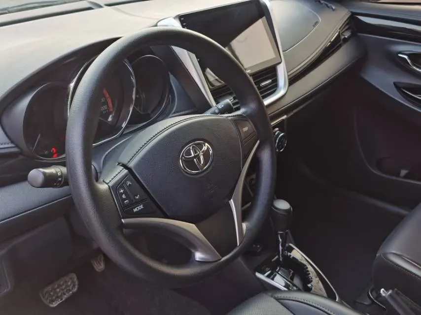 2022 Toyota Yaris L 1.5L 112HP L4 CVT,autocango,china used car exporter,china ev exporter,chinese used car exporter,chinese used ev exporter