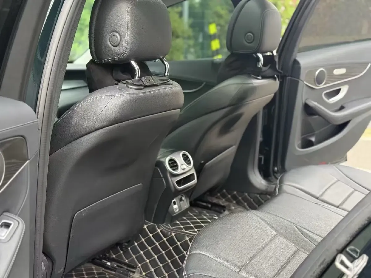 2021 Mercedes-Benz C Class 1.5T 184HP L4 9AT,autocango,china used car exporter,china ev exporter,chinese used car exporter,chinese used ev exporter