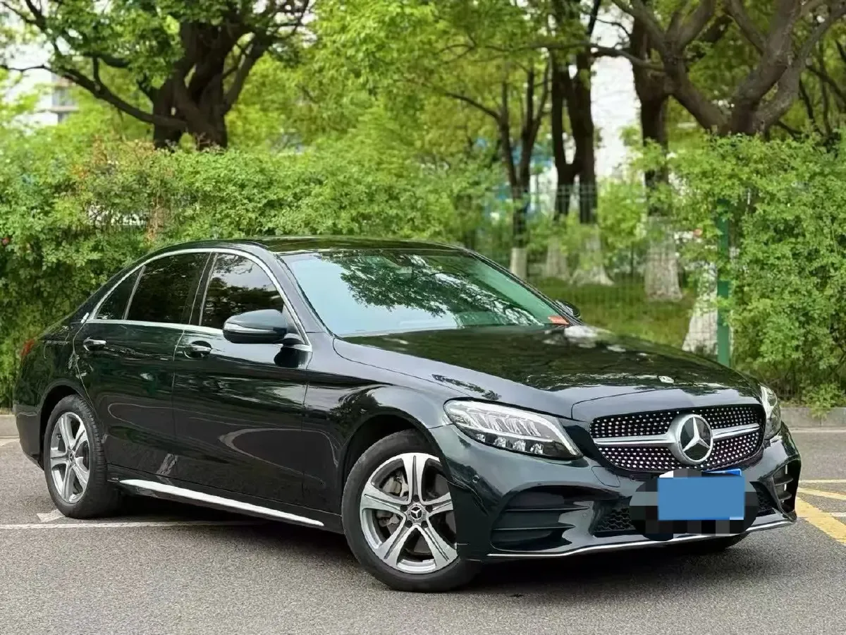 2021 Mercedes-Benz C Class 1.5T 184HP L4 9AT,autocango,china used car exporter,china ev exporter,chinese used car exporter,chinese used ev exporter