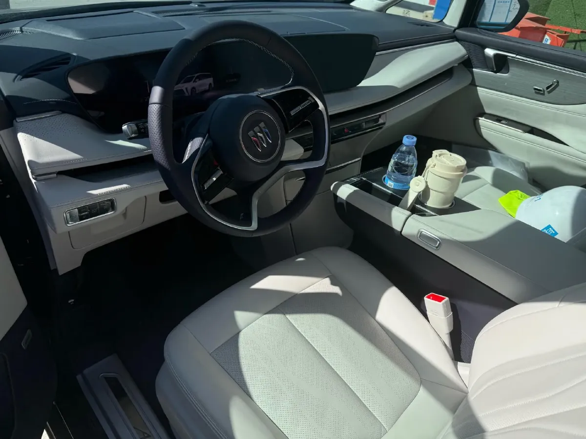 2026 Buick GL8 2.0T 237HP L4 9AT,autocango,china used car exporter,china ev exporter,chinese used car exporter,chinese used ev exporter