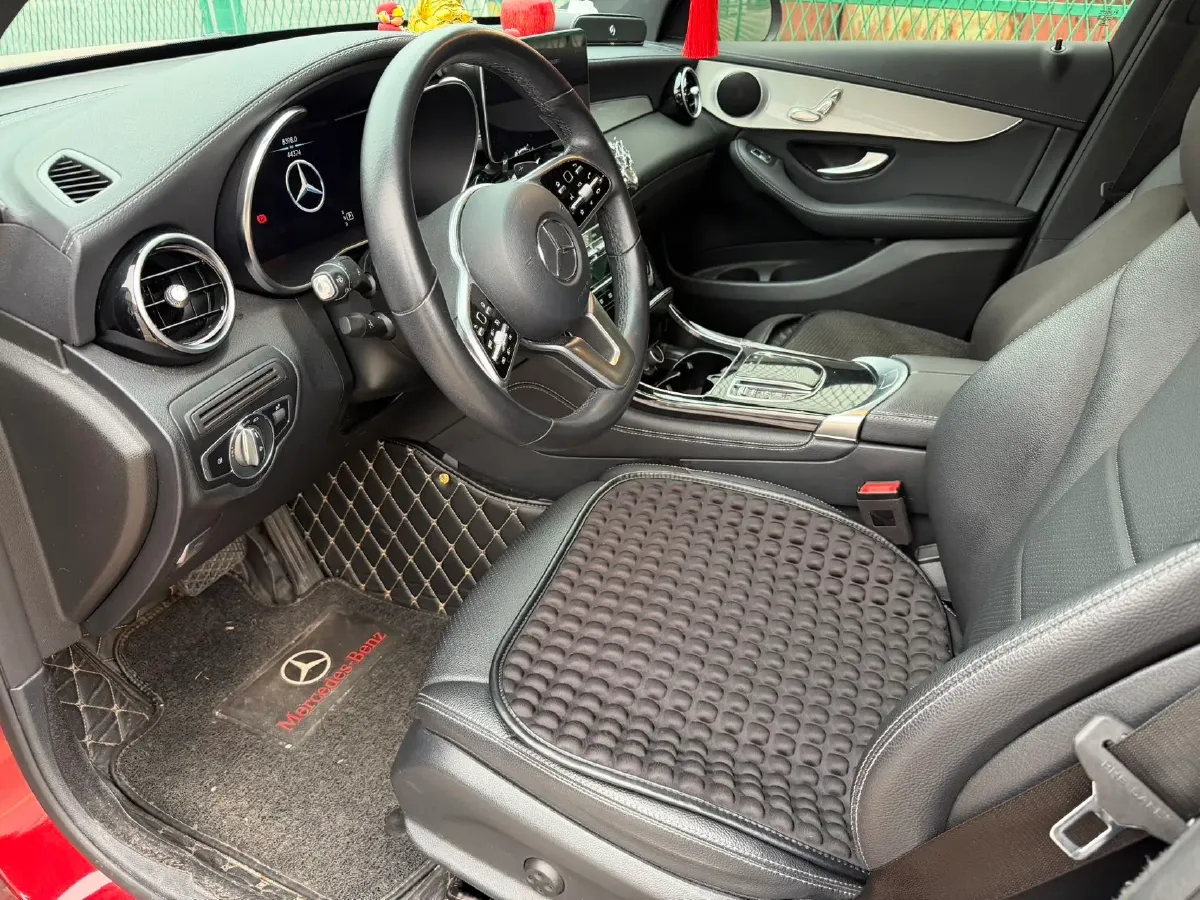 2020 Mercedes-Benz GLC Coupe 2.0T 197HP L4 9AT,autocango,china used car exporter,china ev exporter,chinese used car exporter,chinese used ev exporter