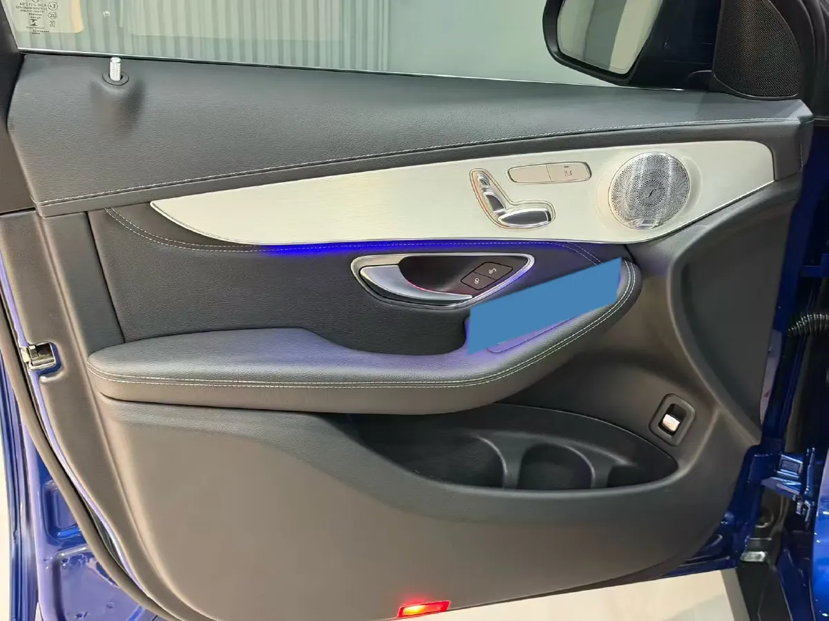 2020 Mercedes-Benz GLC Class 2.0T 197HP L4 9AT,autocango,china used car exporter,china ev exporter,chinese used car exporter,chinese used ev exporter