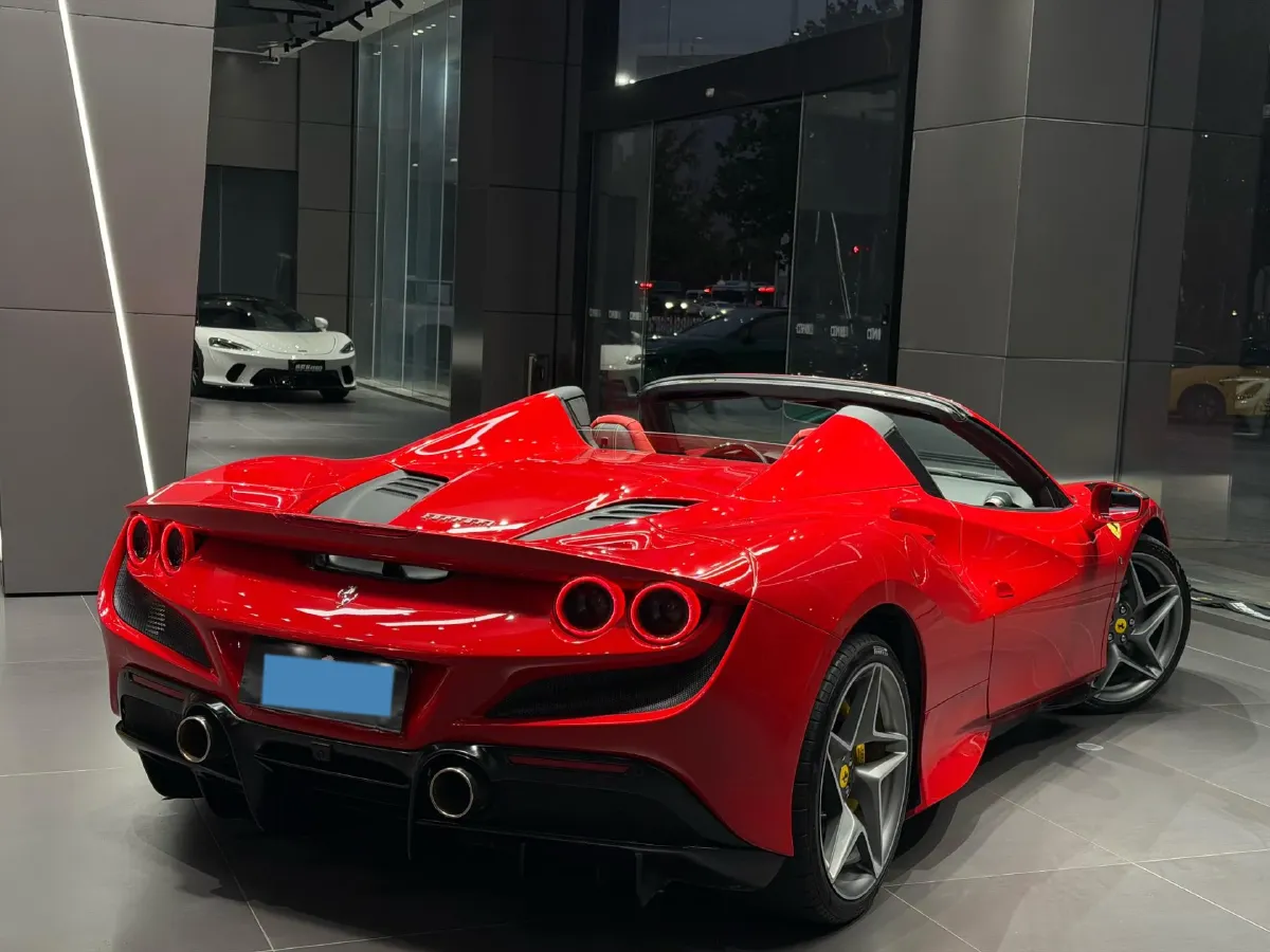 2020 Ferrari F8 3.9T 720HP V8 7DCT,autocango,china used car exporter,china ev exporter,chinese used car exporter,chinese used ev exporter