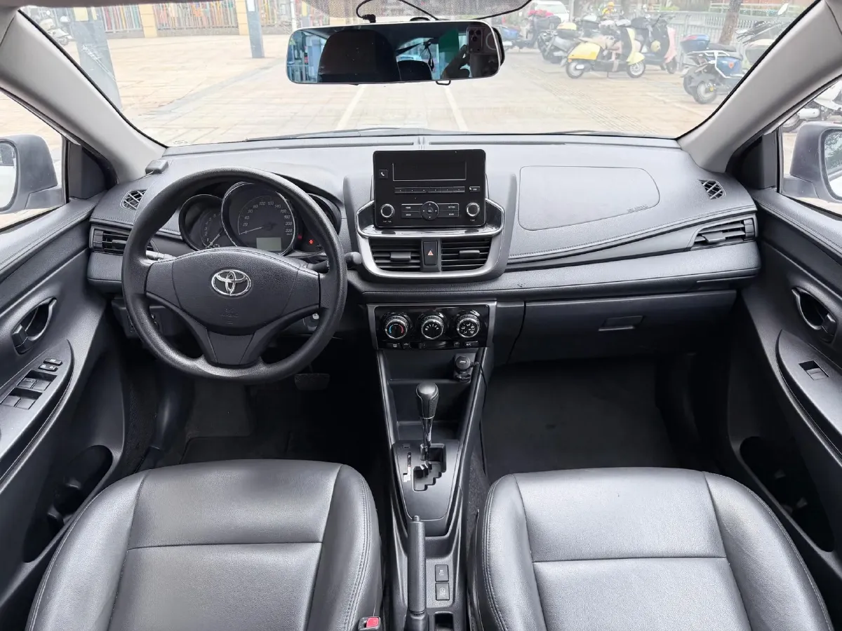 2020 Toyota Yaris L 1.5L 110HP L4 CVT,autocango,china used car exporter,china ev exporter,chinese used car exporter,chinese used ev exporter