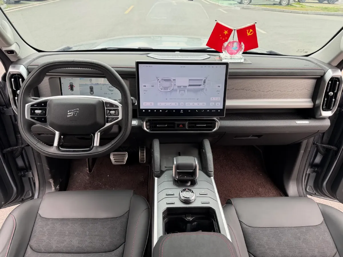 2025 Jetour Traveller 2.0T 254HP L4 7DCT,autocango,china used car exporter,china ev exporter,chinese used car exporter,chinese used ev exporter