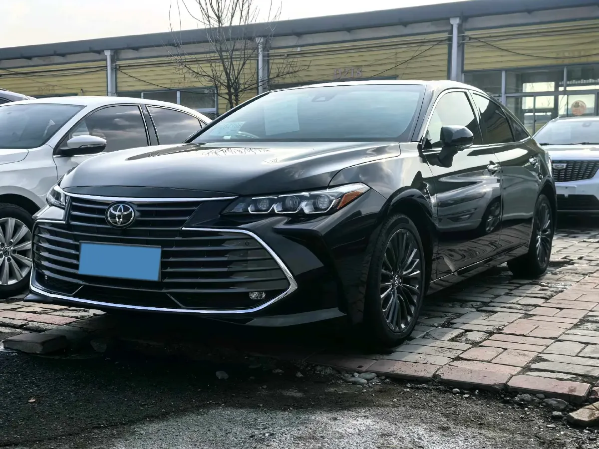 2019 Toyota Avalon 2.5L 209HP L4 8AT,autocango,china used car exporter,china ev exporter,chinese used car exporter,chinese used ev exporter