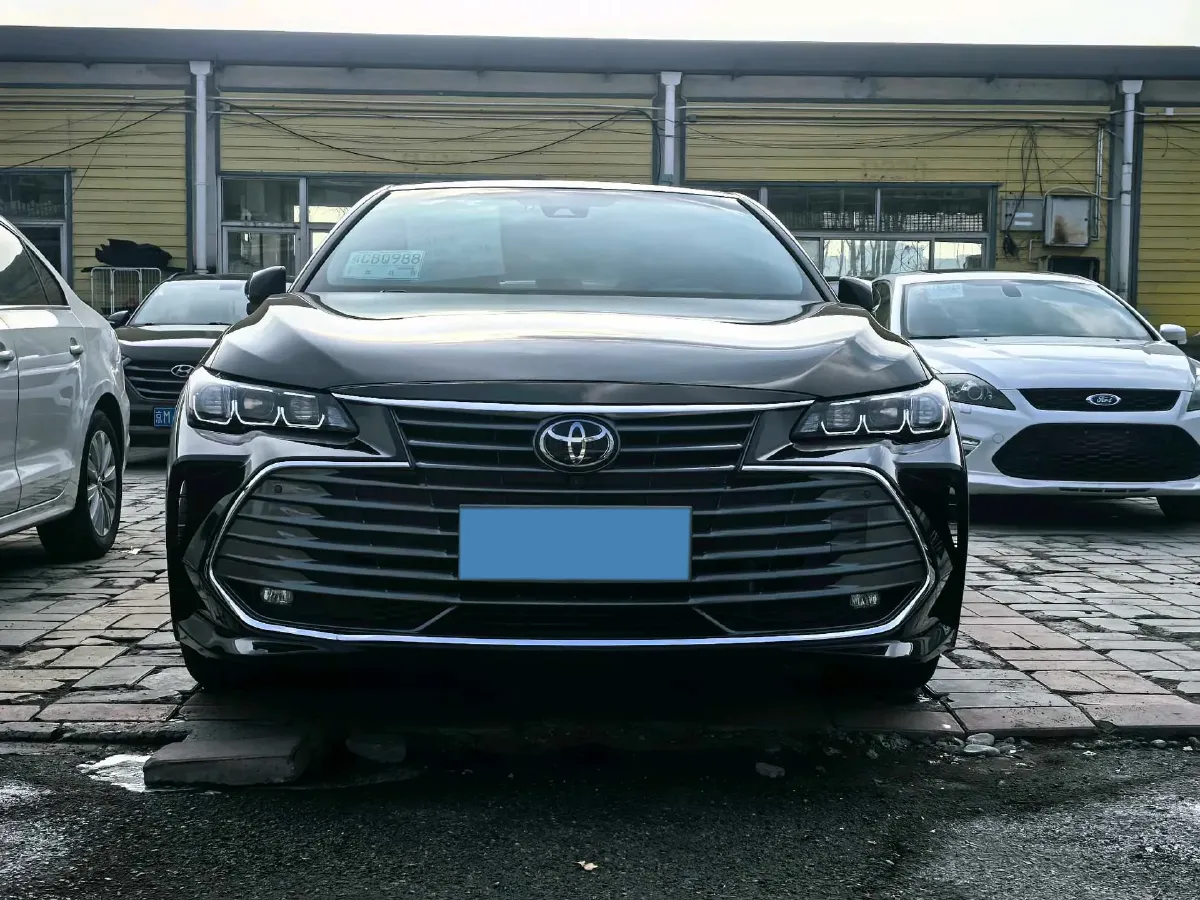 2019 Toyota Avalon 2.5L 209HP L4 8AT,autocango,china used car exporter,china ev exporter,chinese used car exporter,chinese used ev exporter
