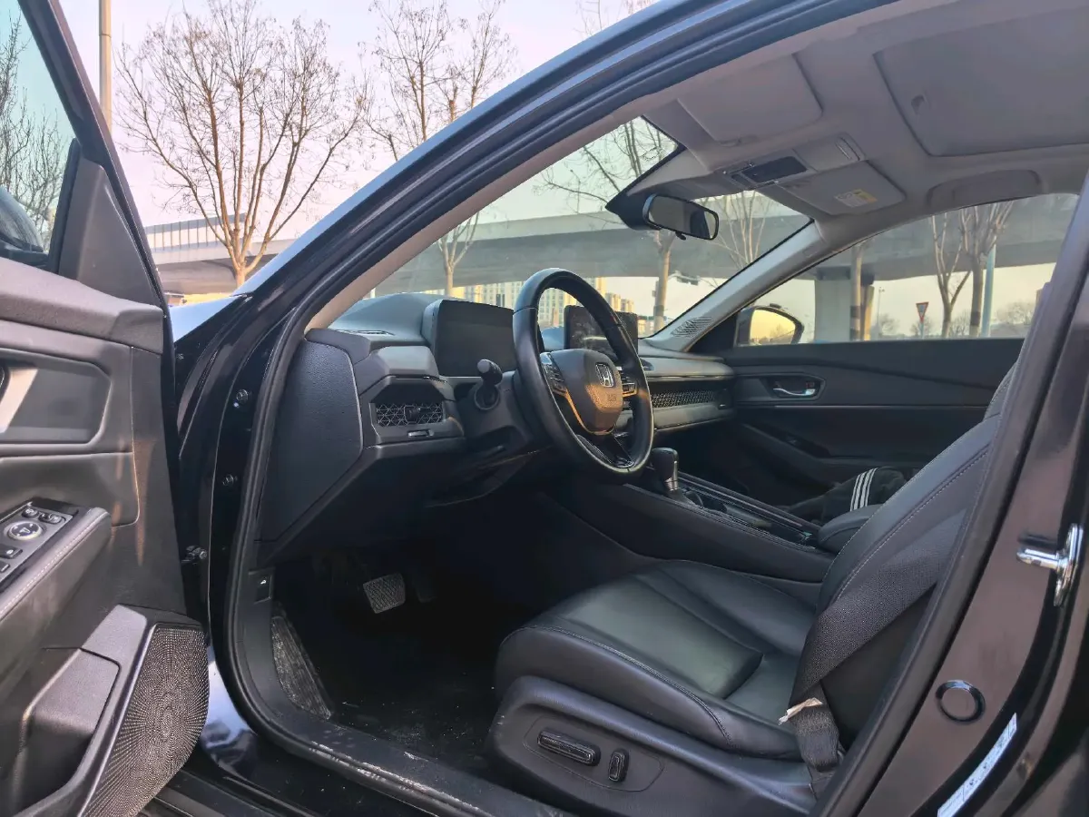 2023 Dongfeng PaLaSuo 2.0T 228HP L4 8AT,autocango,china used car exporter,china ev exporter,chinese used car exporter,chinese used ev exporter