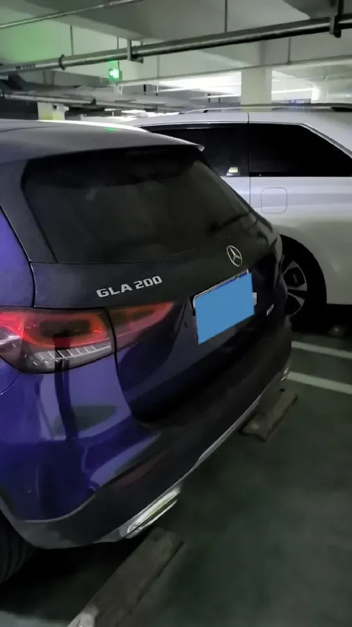 2020 Mercedes-Benz GLA Class 1.3T 163HP L4 7DCT,autocango,china used car exporter,china ev exporter,chinese used car exporter,chinese used ev exporter