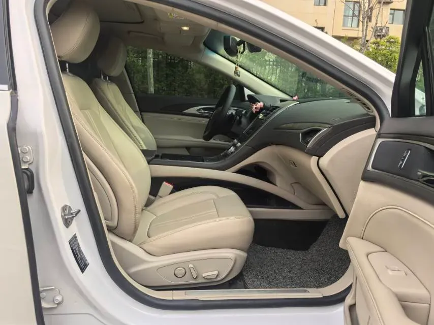 2019 BMW X2 1.5T 140HP L3 7DCT,autocango,china used car exporter,china ev exporter,chinese used car exporter,chinese used ev exporter