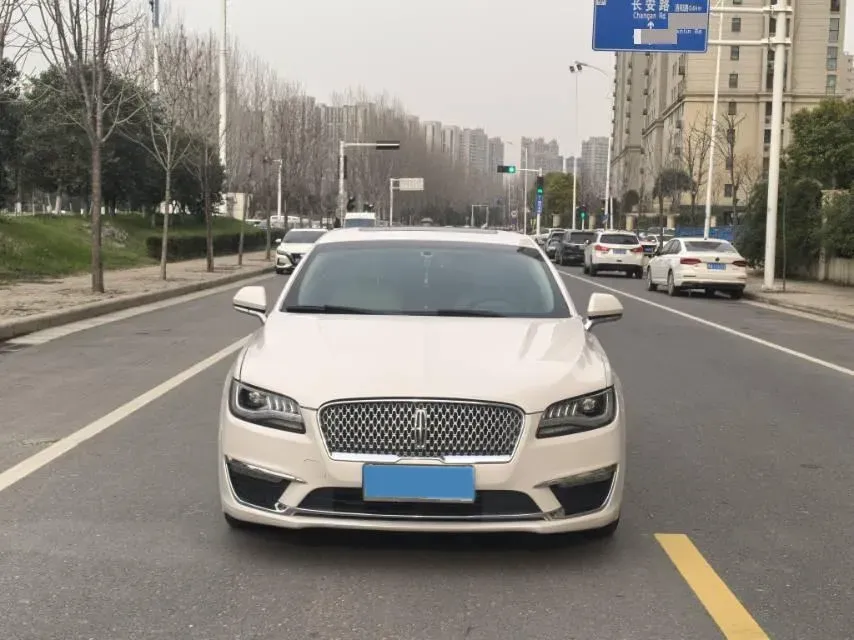 2019 BMW X2 1.5T 140HP L3 7DCT,autocango,china used car exporter,china ev exporter,chinese used car exporter,chinese used ev exporter