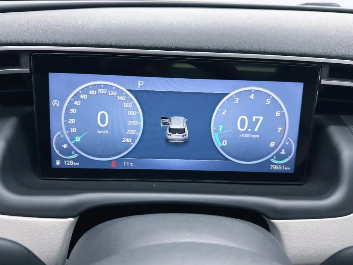 2021 Hyundai Tucson 1.5T 200HP L4 7DCT,autocango,china used car exporter,china ev exporter,chinese used car exporter,chinese used ev exporter