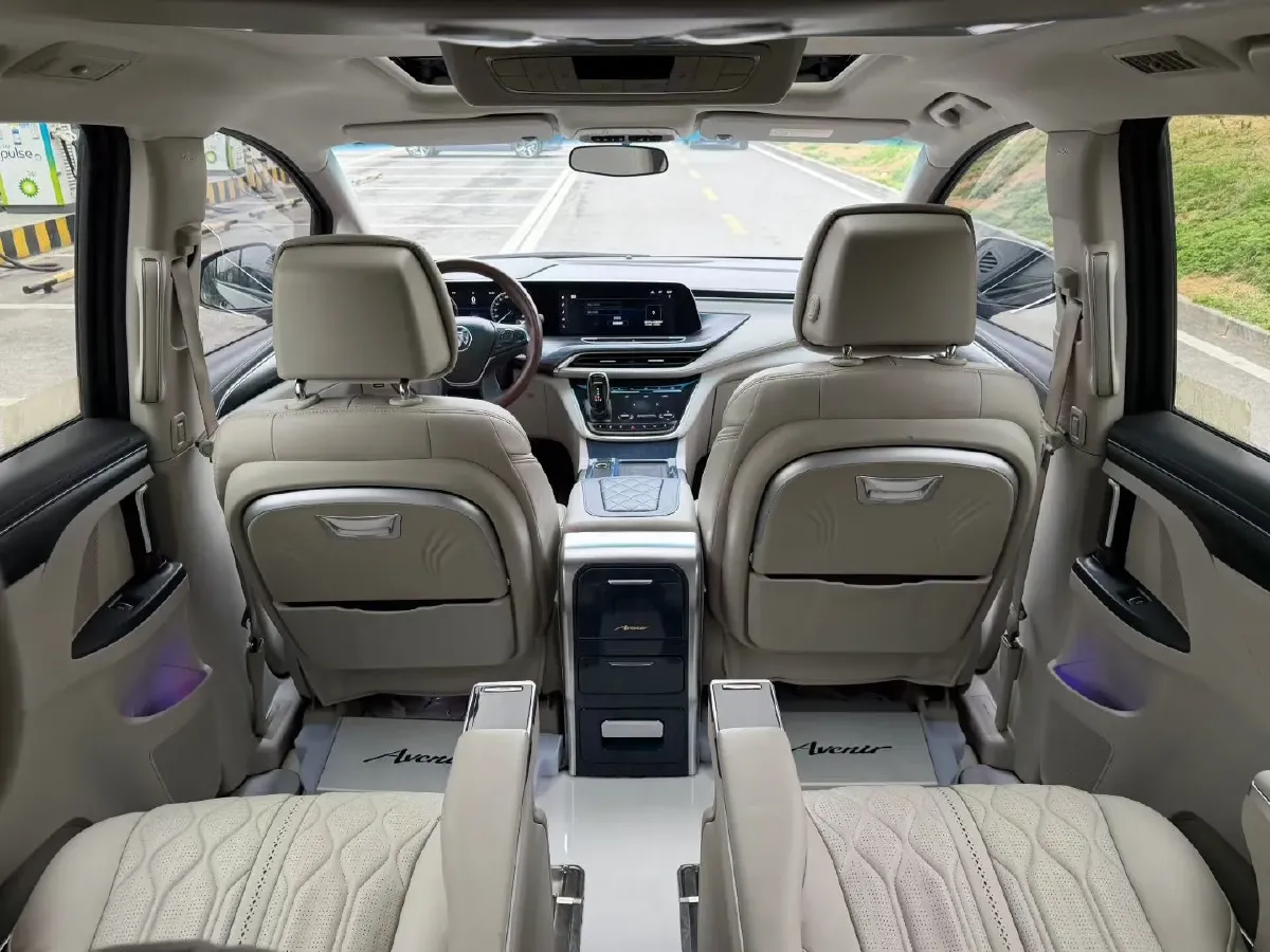 2020 Buick GL8 2.0T 237HP L4 9AT,autocango,china used car exporter,china ev exporter,chinese used car exporter,chinese used ev exporter