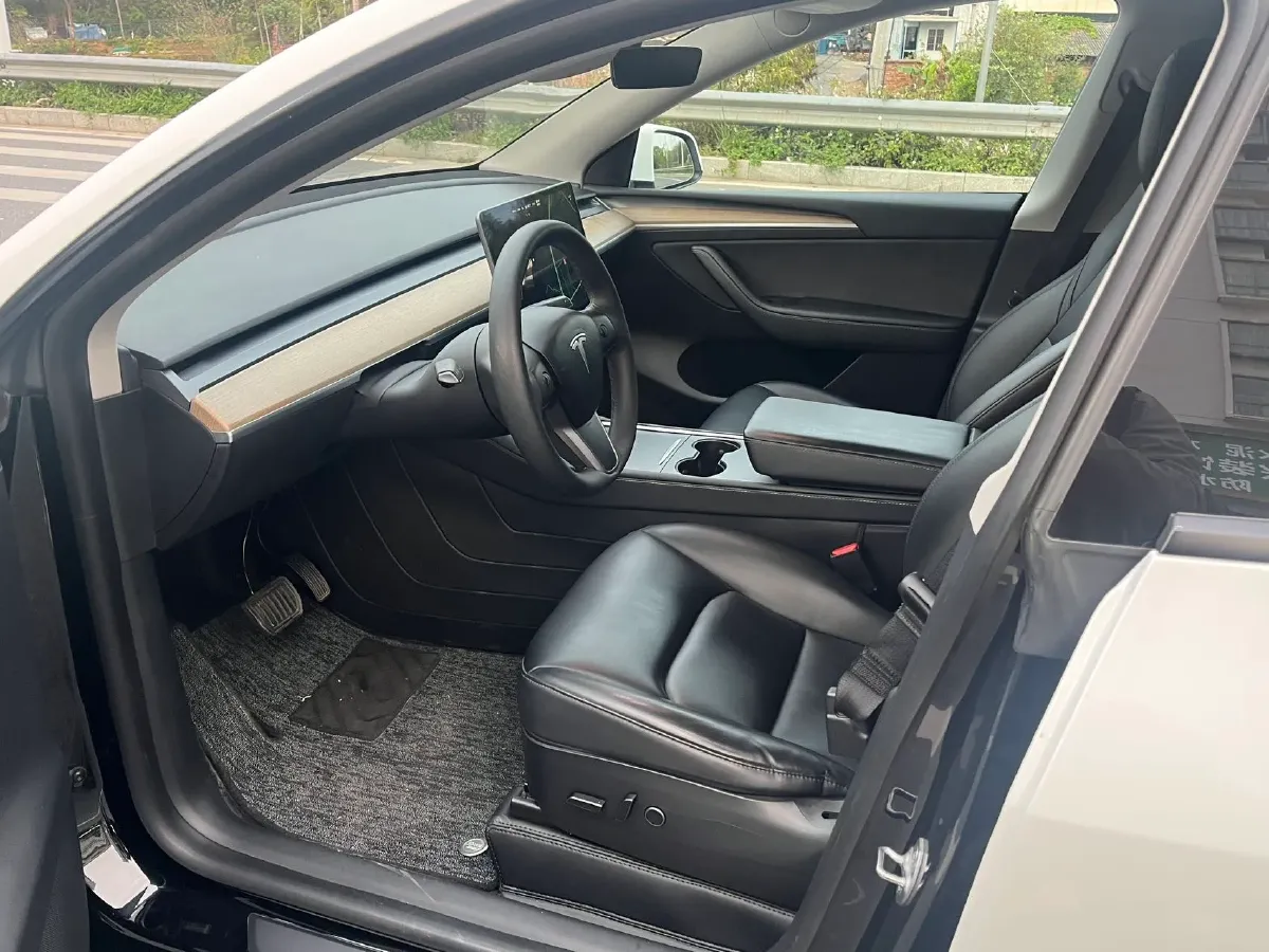 2021 Tesla Model Y BEV 76.8KWH,autocango,china used car exporter,china ev exporter,chinese used car exporter,chinese used ev exporter