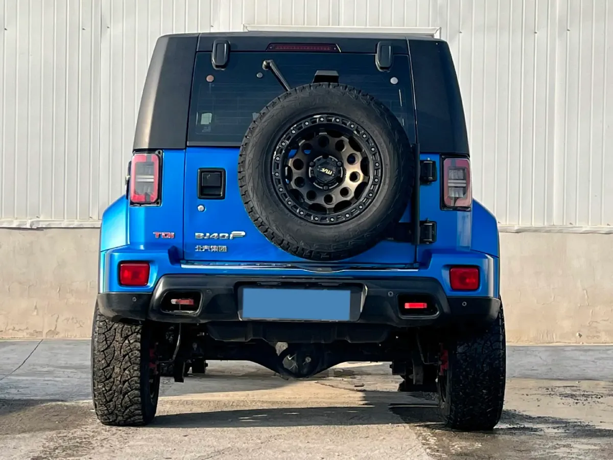 2021 Beijing BJ40 2.0T 163HP L4 8AT,autocango,china used car exporter,china ev exporter,chinese used car exporter,chinese used ev exporter