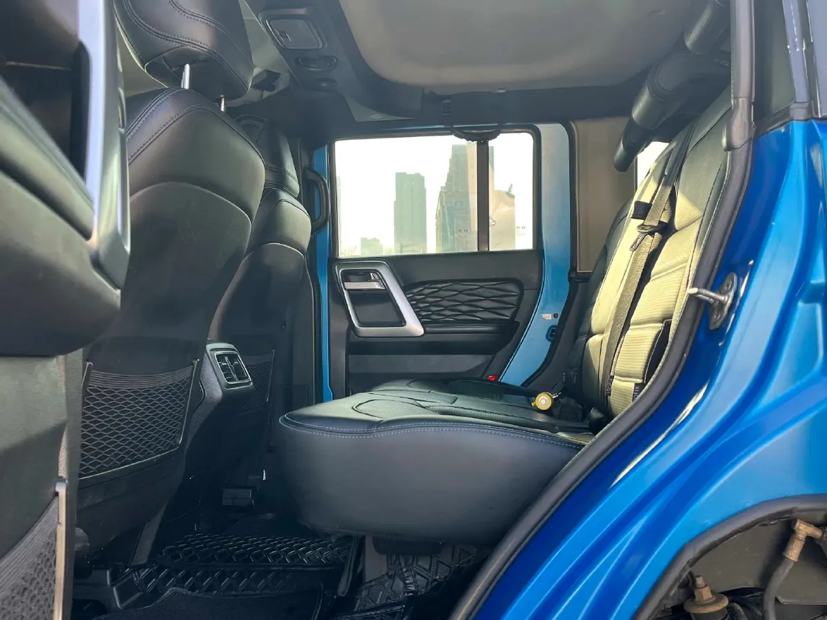 2021 Beijing BJ40 2.0T 163HP L4 8AT,autocango,china used car exporter,china ev exporter,chinese used car exporter,chinese used ev exporter