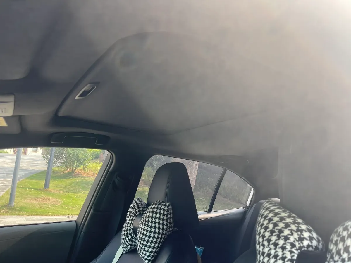 2022 Toyota Levin 1.2T 116HP L4 CVT,autocango,china used car exporter,china ev exporter,chinese used car exporter,chinese used ev exporter