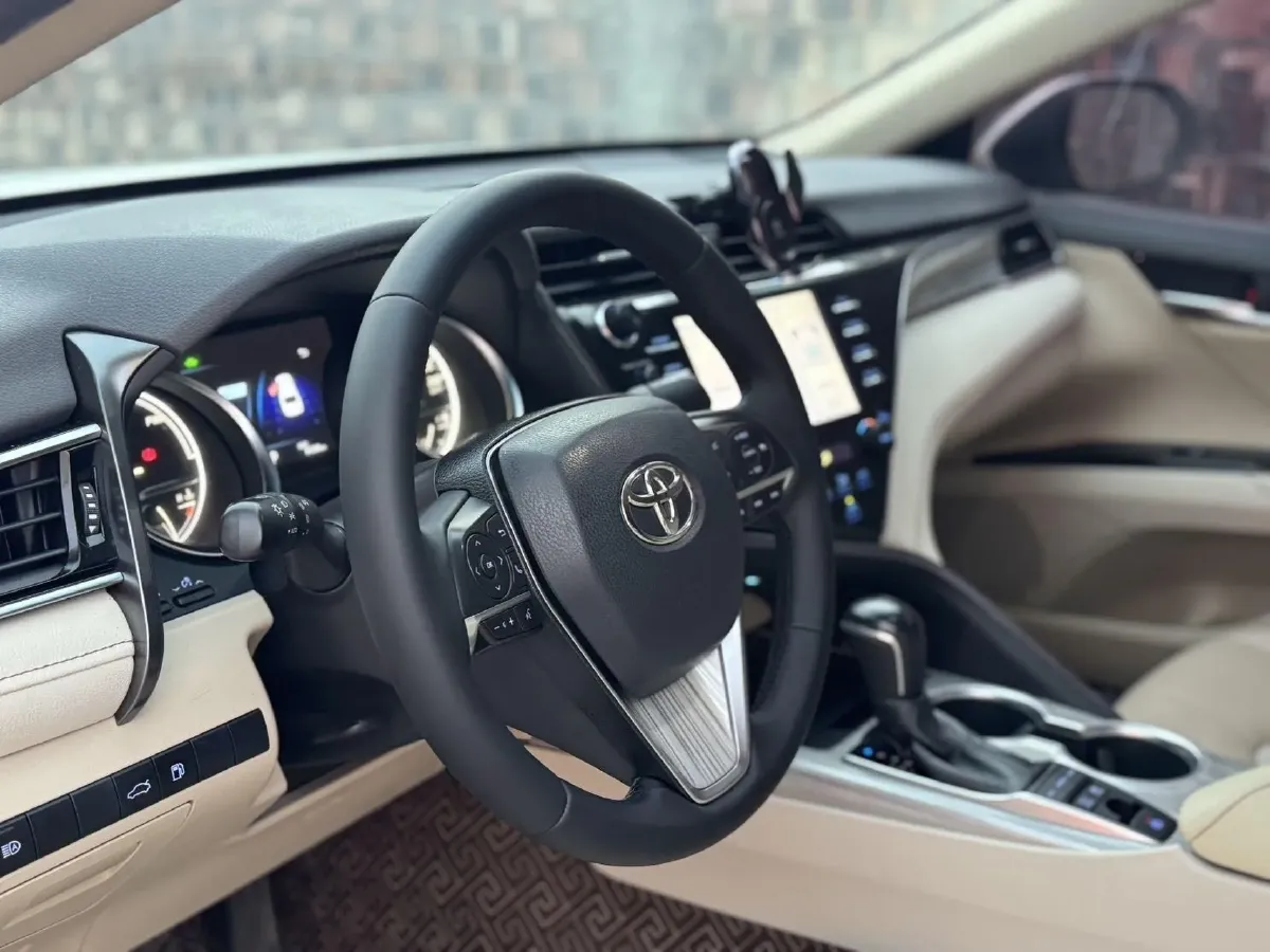 2019 Toyota Camry 2.5L 178HP L4 E-CVT Hybrid,autocango,china used car exporter,china ev exporter,chinese used car exporter,chinese used ev exporter